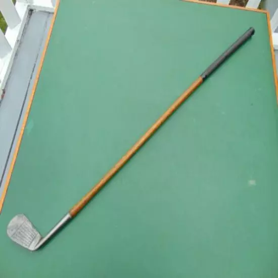 Antique Wood Shaft Golf Club MASHIE *LEE Harry L. New York USA Nice!