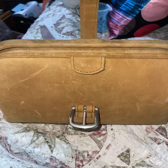 Saddlebrook Leather Co. Toiletry Bag EUC