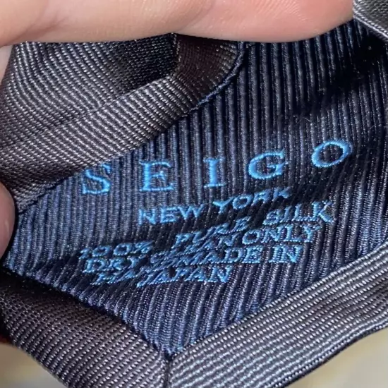 SEIGO KATSURAGAWA Hand Made In Japan Solid Gray Grey 100% All Silk Necktie Tie