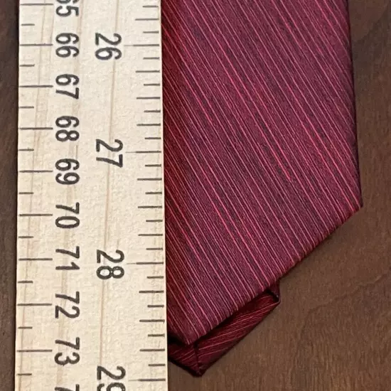 Van Heusen Red 100% Polyester Men’s Neck Tie Made In China