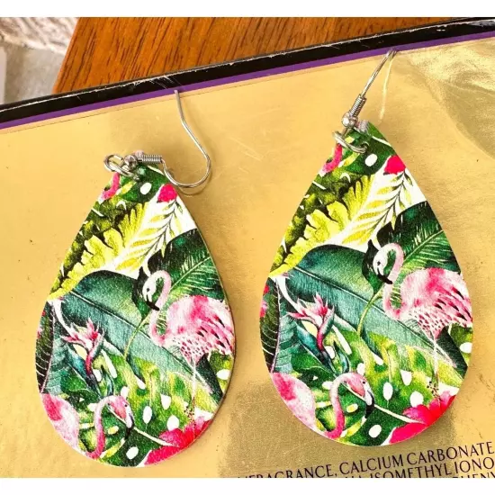 Flamingo Earrings Dangle Hooks New Art Deco Las Vegas Florida Beach Cruise Vaca