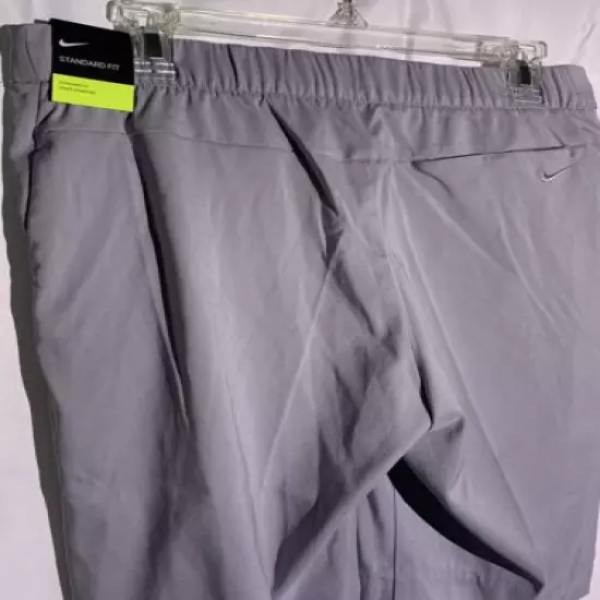 NWT Nike Dri-Fit Women’s Size Small Golf Shorts Gray AJ5663-012 MSRP $75