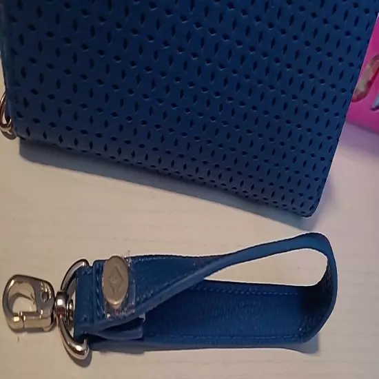 Thirty One 31 All About the Benjamins Daring Cobalt Petal Punch Wallet Wristlet