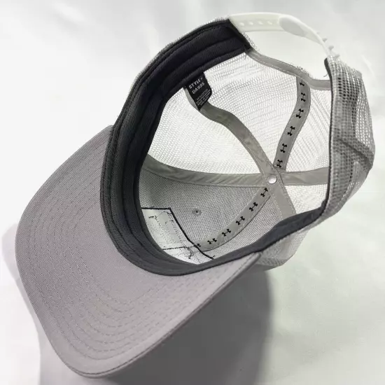 Under Armour #UA935 Baseball Lion Structured Fit Grey Snapback Trucker Hat