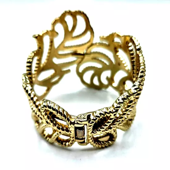 Leaf Shaped Clamper Bracelet Gold Toned Opens On Top One Size Fits Men Fashion