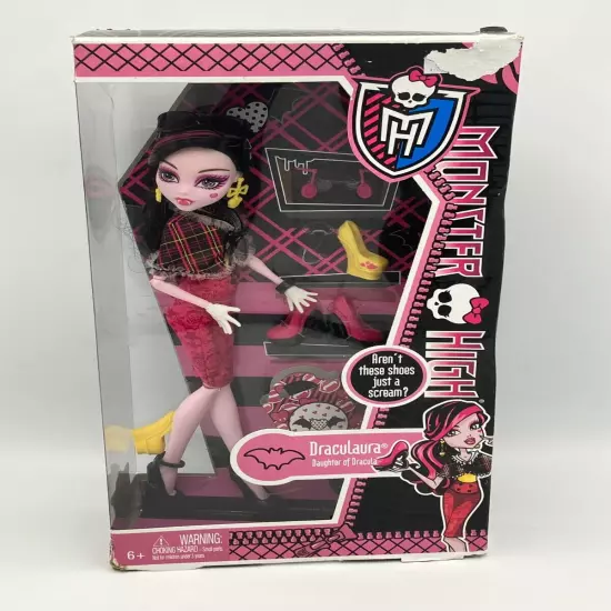 Monster High Draculaura "Daughter of Dracula" New in box 