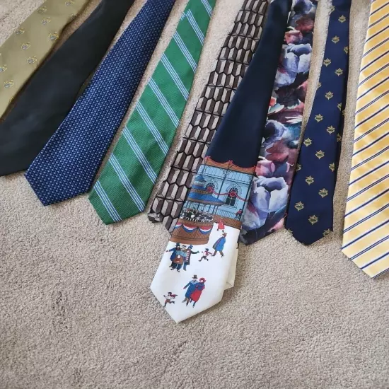 Lot of 13 men’s Suit ties