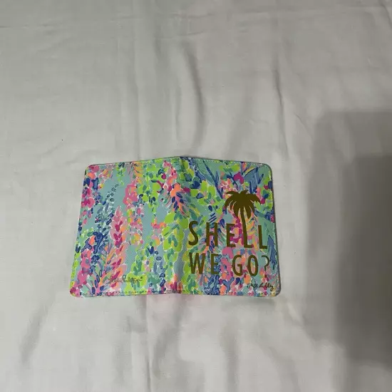 Lilly Pulitzer Shell We Go Passport Holder Designer Preppy Travel Wallet