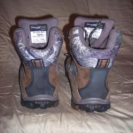 Rocky Waterproof Boots Camo Hunting Boots Mens Sz 9 Wide Insulated Boots 800 Gr.