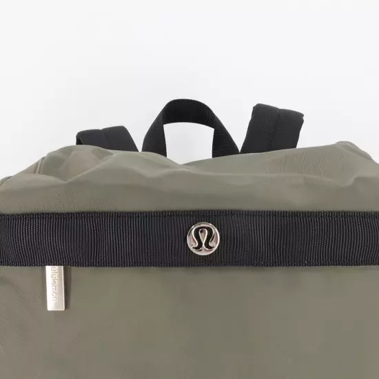 Lululemon Wunderlust Backpack 14L Green Grey