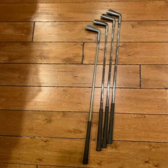 (4) VINTAGE NORTHWESTERN CHI CHI RODRIGUEZ SIGNATURE IRONS 5 and 7 GOLF CLUBS