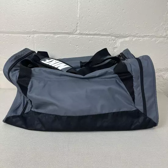 Very Large Nike Duffle Travel or Sports Bag