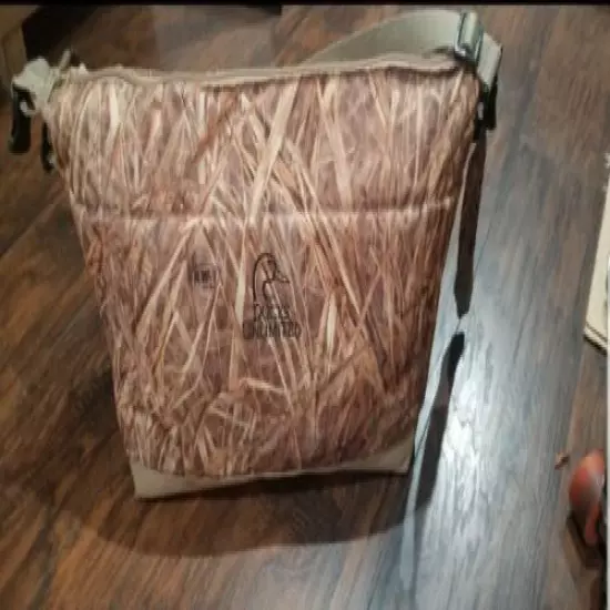 AVERY INSULATED BLIND BAG & WADERS SIZE 9