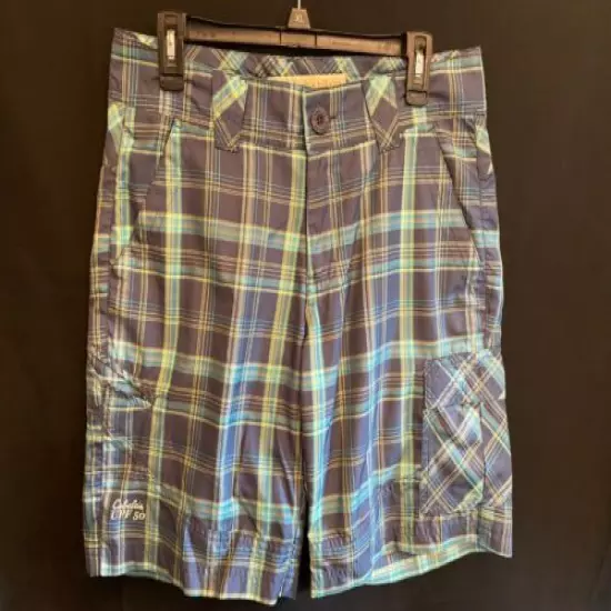 Cabelas UPF 50 Women's Sz 8 Plaid Golf Casual Bermuda Shorts Navy Blue Yellow