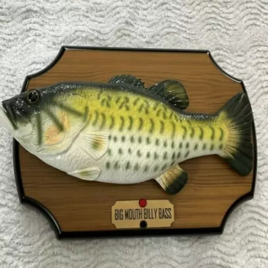 1999 Big Mouth Billy Bass Singing Fish Take Me to the River Don't Worry Be Happy