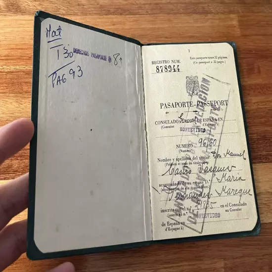 Spain 1960 Passport issued in Montevideo MARRIAGE