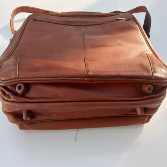 VINTAGE AVENUES AMERICA Messenger Briefcase Saddle Brown Leather READ