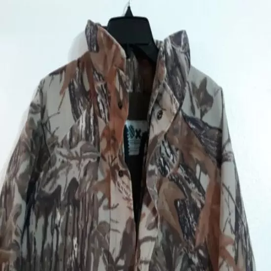 MEN'S GORE-TEX RAINWEAR OUTDOORS HOODED HUNTING JACKET. CAMO RAINWEAR.SZ LARGE 