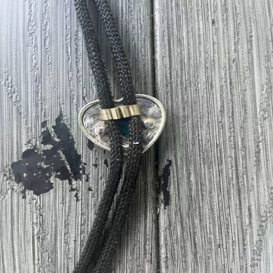 Turquoise Heart Shapef-Bolo Tie