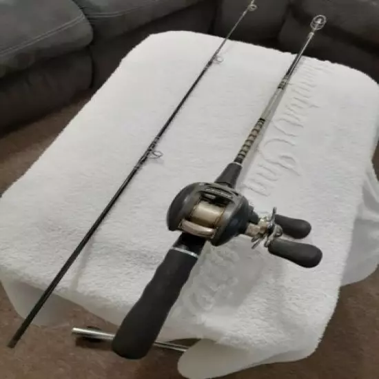 Baitcasting fishing rod Daiwa and reel Tournament Lot D46