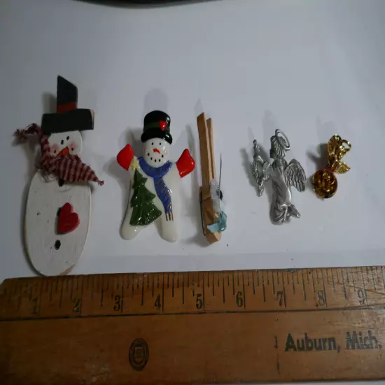 Vintage Christmas earrings & pin LOT Santa , Snowman & Angels 11 pcs