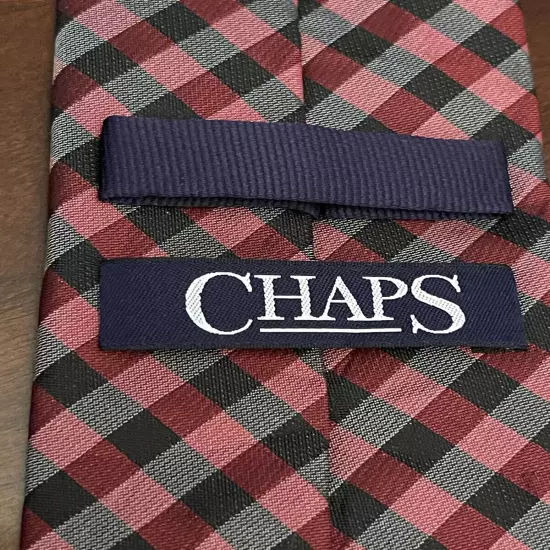 Chaps Red Black 100% Polyester Men’s Neck Tie Made In China