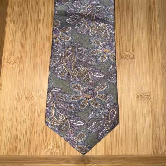 Isaco Paisley Green Multicolor Silk Tie - 58L 3.75W