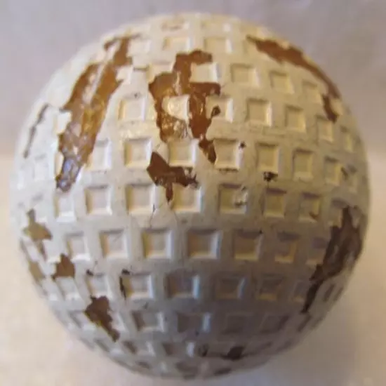 CIRCULAR MESH GOLF BALL-THE CHEMICO BOB- ORIGINAL PAINT