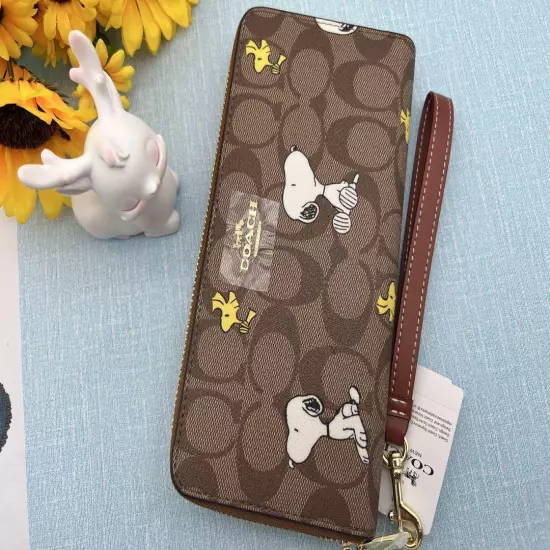 COACH x PEANUTS Long Zip around Wallet Snoopy Woodstock Khaki Signature F/S