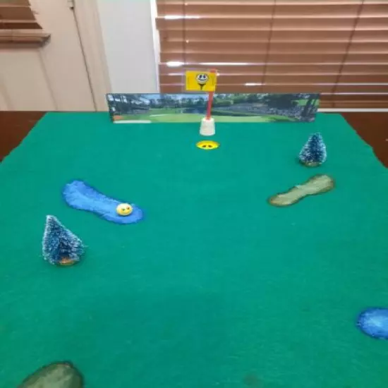 Miniature Indoor Golf Putting Family Game