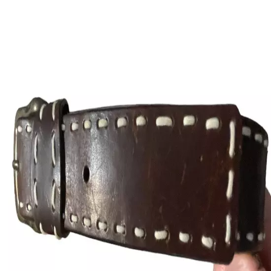 Brown Leather Belt Men’s Sz Medium 1.5 in Wide Western White Stitching Detail 