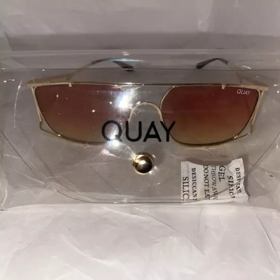 NWT Rare Quay Baddie Behavior Oval Aviator Sunglasses Gold Pink Brand