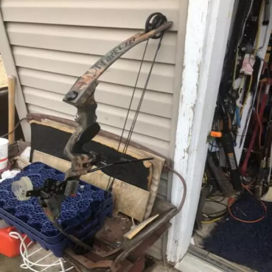 Bow Mathew McPherson MARK VIII Compound bow hunting #415602