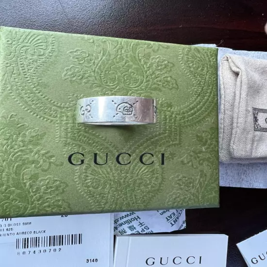 *Gucci* Men's Silver Ghost Ring (Gucci size 23, US size 10.5)