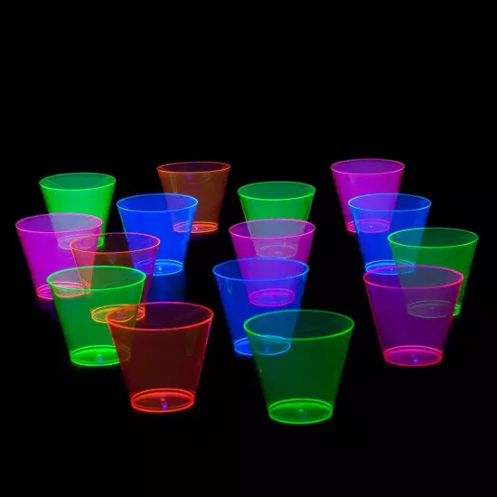 Party Essentials Plastic Cups, 100 Count (Pack of 1), Assorted Neon 