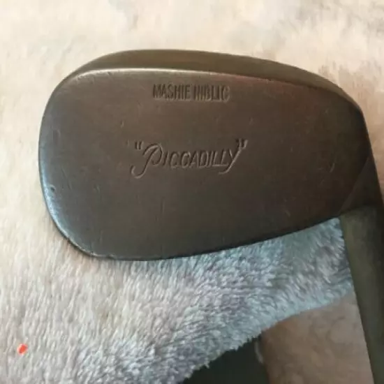 Vintage PICCADILLY Hickory Golf MASHIE-NIBLIC - Docker Spot Faceplate