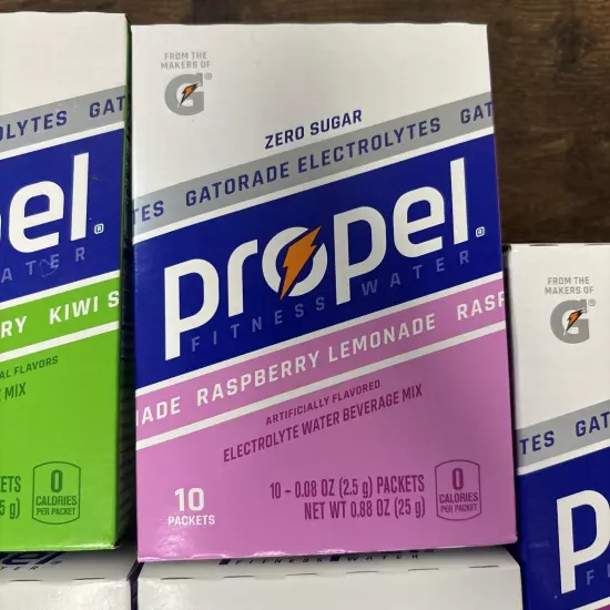 Propel Powder Variety Pack Electrolytes, Vitamins & No Sugar 50 pk. Berry