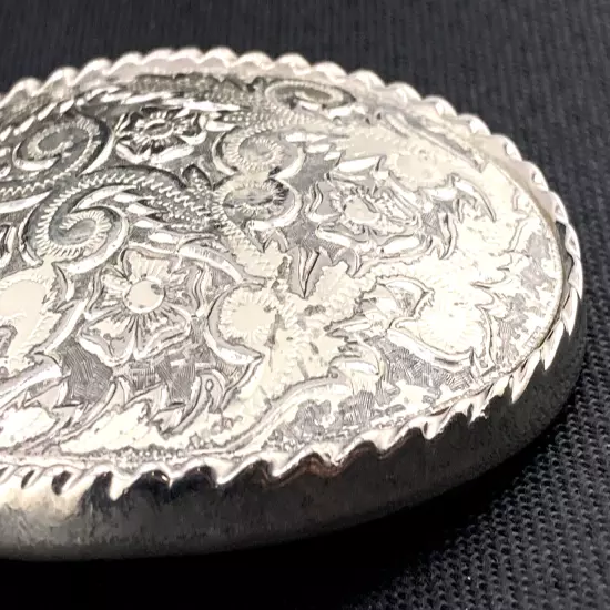 Western Woman's Oval Belt Buckle Flowers Bloom Sparkling Decorative Silver Tone 