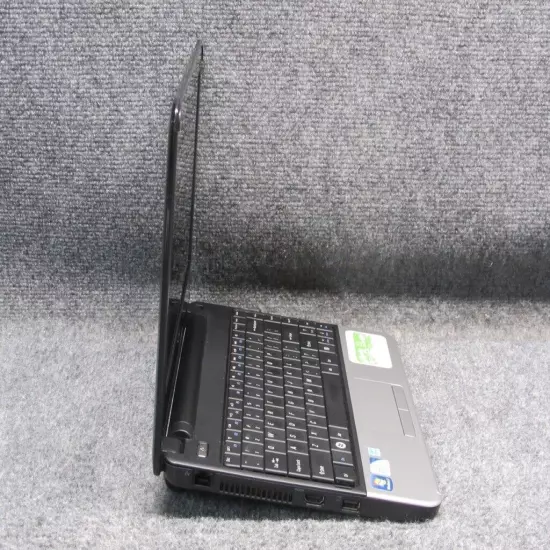 Dell Inspiron 11z 11.6" Laptop Intel Pentium U4100 1.30GHz 4GB RAM 500GB HDD