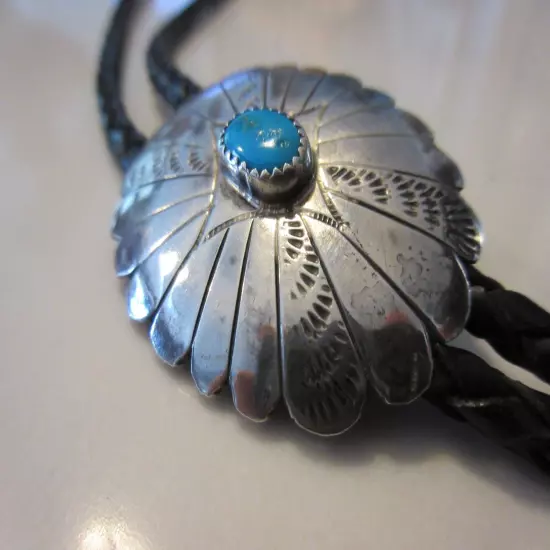 BEAUTIFUL VINTAGE STERLING SILVER/TURQUOISE BOLO TIE MARKED 'RSP'.