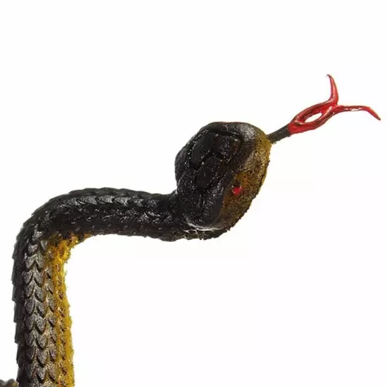 Realistic Manmade Soft Rubber Animal Fake Snake Garden Toy Prop Gift