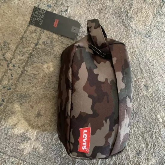 Levi Strauss Canvas Travel Toiletry Case in Camouflage- NEW