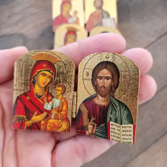 Virgin Mary and Jesus Christ bedside table miniature small wooden diptych icon