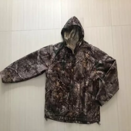 Men’s Storm Seeker M/L Hooded Hunting Fishing Jacket. M11