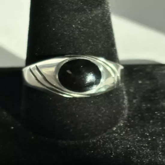 Men’s sterling silver black onyx ring size 11.75 ~R017~