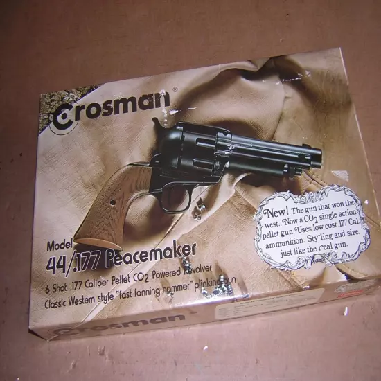 CROSMAN MODEL 44 PEACEMAKER .177 CO2 REVOLVER BOX & INSERTS