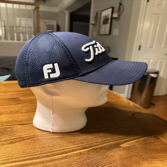 Titliest Pro V1 FJ Foot Joy Golf Fitted Hat L/XL NAVY BLUE Very CLEAN