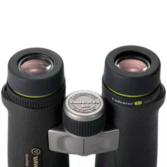 Vanguard Endeavor ED 8 x 42 Hunting Birding Binoculars