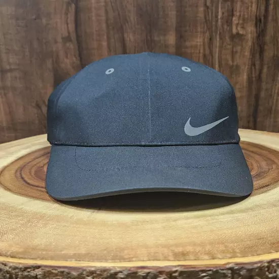 Nike Legacy 91 Storm Fit Aerobill Black/Gray Runnig Strapback Adjustable Hat Cap