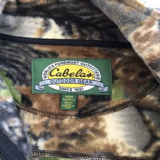 CABELA’S Men’s Fleece Full Front Zip Camouflage Hunting Jacket. Size Medium M